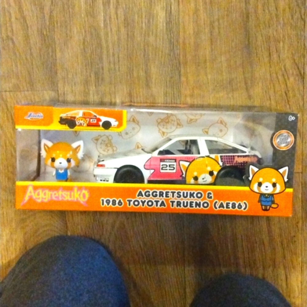 Die cast AE86 Aggretsuko figure